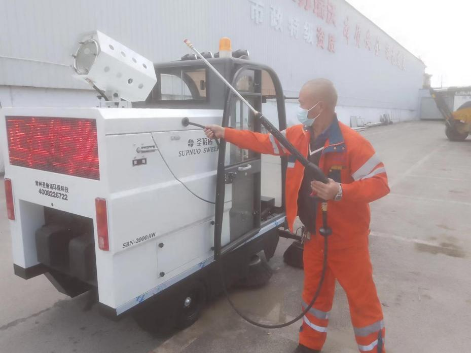 五家渠龙马快速清扫车